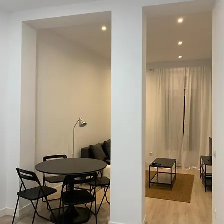 Atocha Reina Sofia Appartement Madrid Buitenkant foto